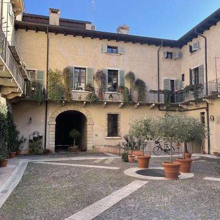 Antiche Colonne Suite Verona Exterior foto